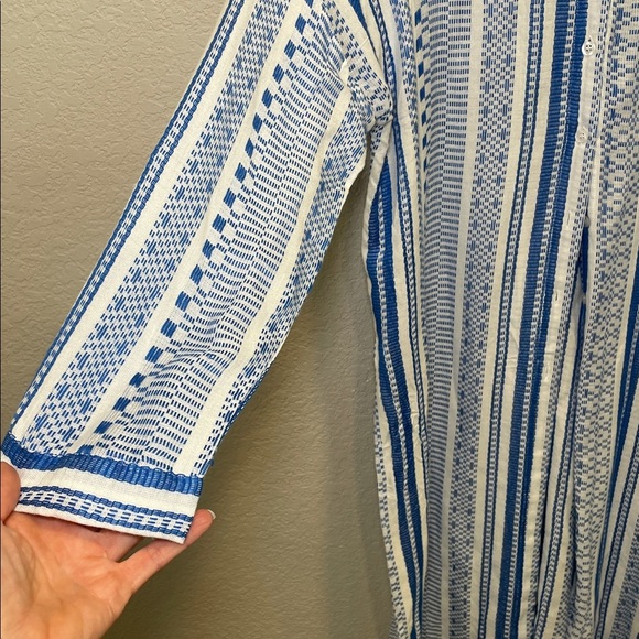 en Creme Blue and White Striped Woven Tunic Medium NWT - Picture 5 of 8